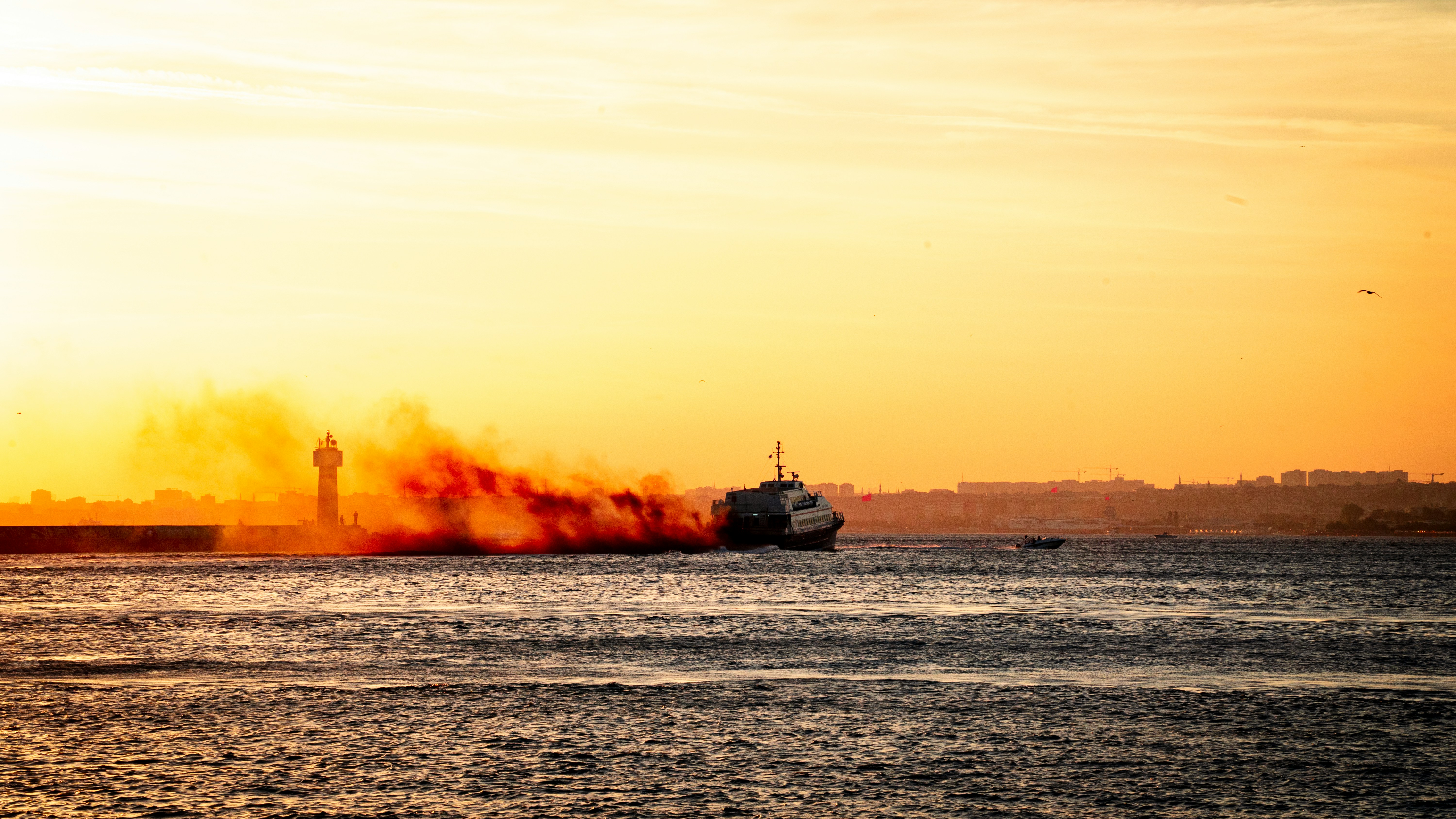 US Forces Fire on Iranian Tanker After Trump’s Warning